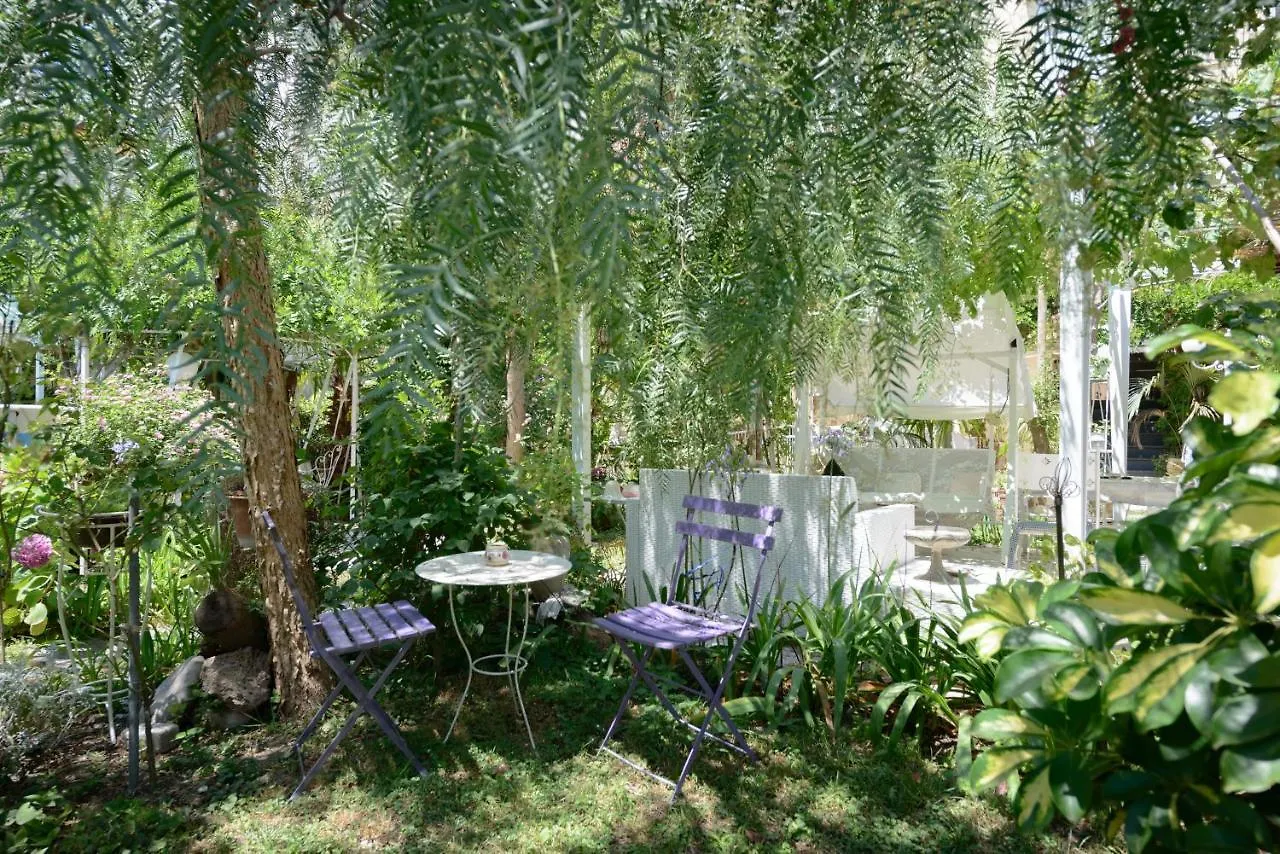Bed and Breakfast Giardino Segreto à Naples 2*,  Italie