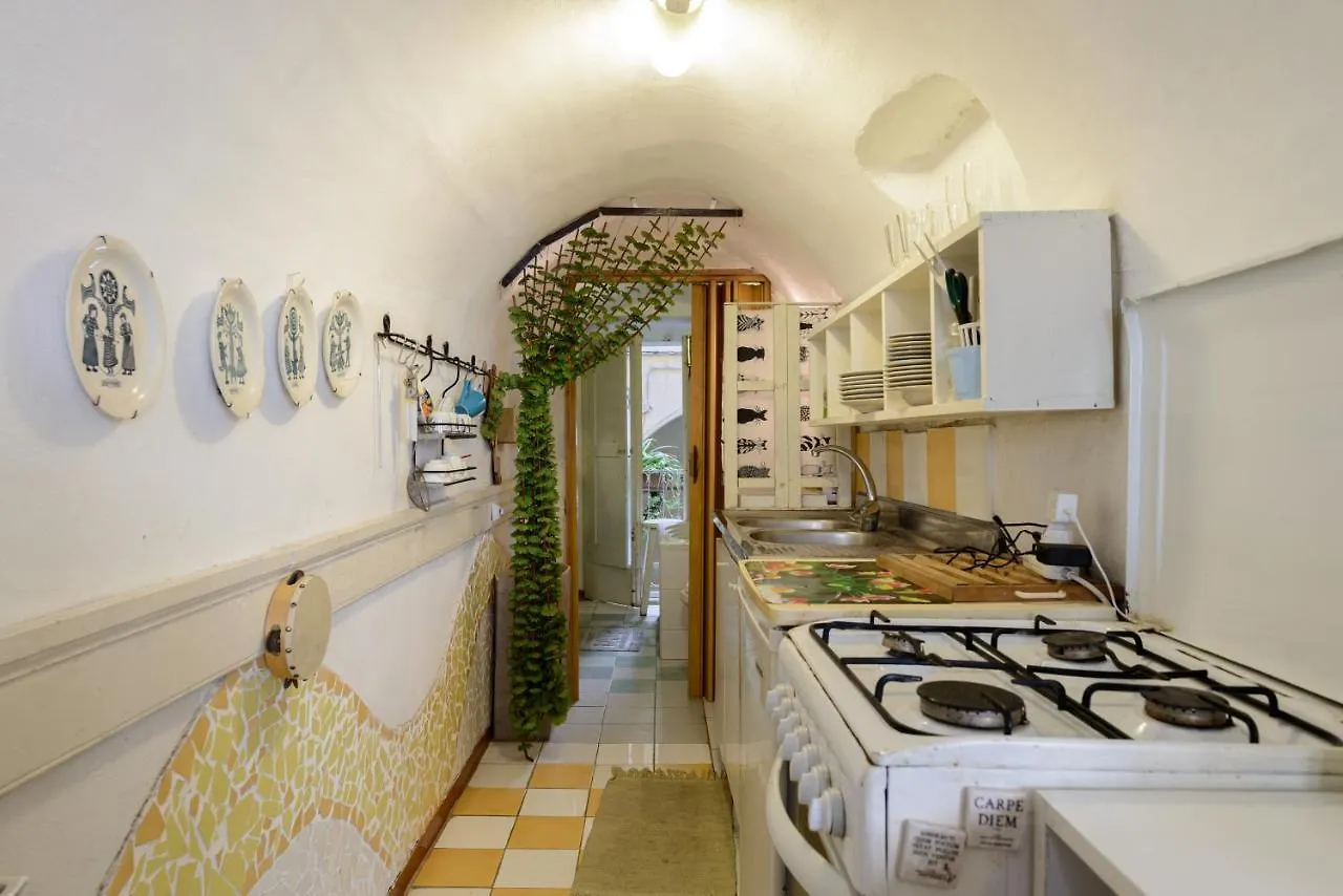 Bed and Breakfast Giardino Segreto à Naples 2*,  Italie