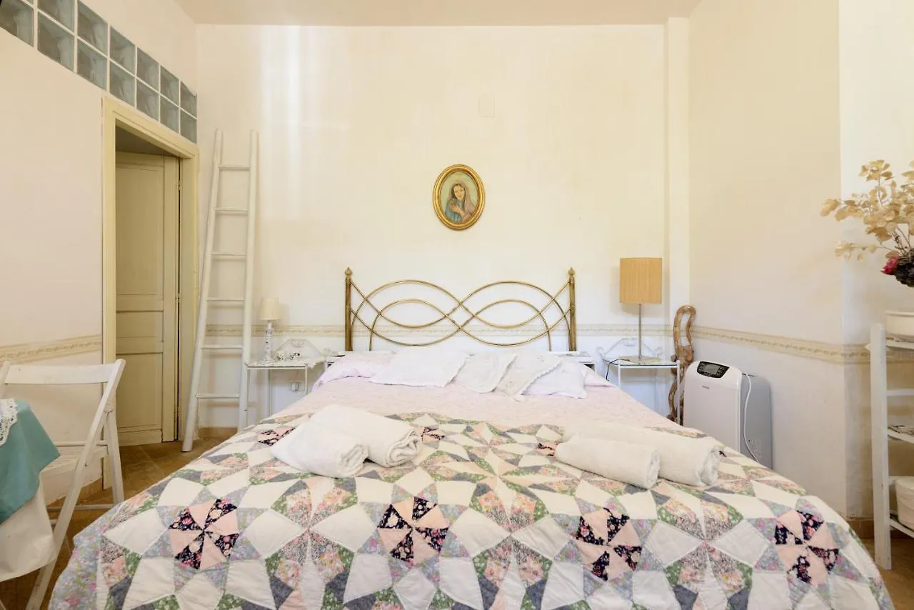 Bed and Breakfast Giardino Segreto à Naples Italie