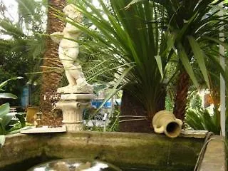 Bed and Breakfast Giardino Segreto à Naples Couette-café